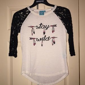 ❤️ Cowgirl Hardware. NWOT 3/4 Stay Wild raglan